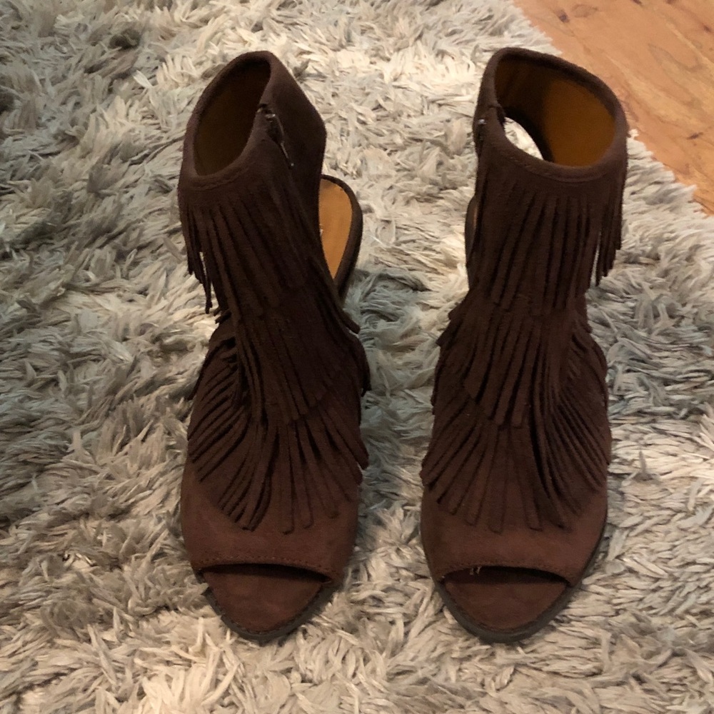 Mojo Moxy Dolce Brown Fringe Open-Toe Heeled Boots